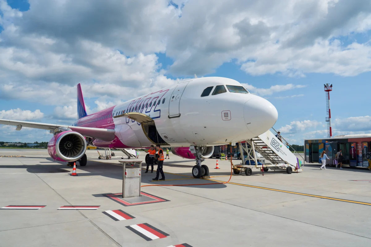 BGS achieves 100 on time performance with Wizz Air two months in a row BGS achieves 100% on-time performance with Wizz Air two months in a row