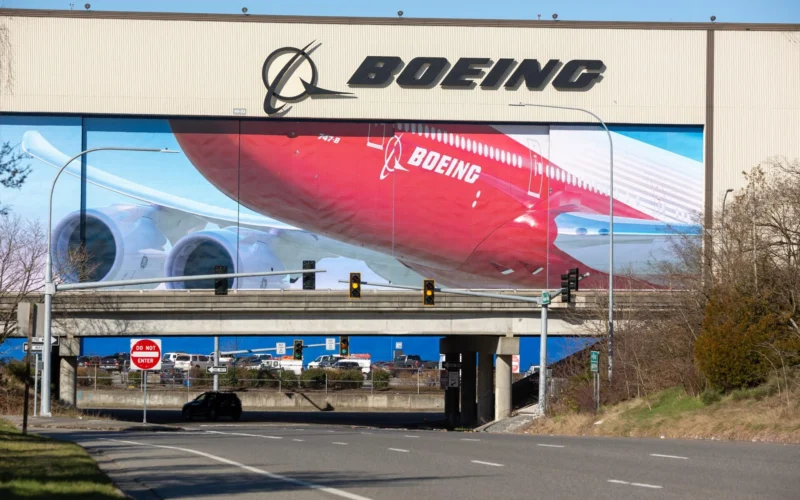 Boeing assembly hangar Washington