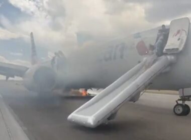 American Airlines Denver incident