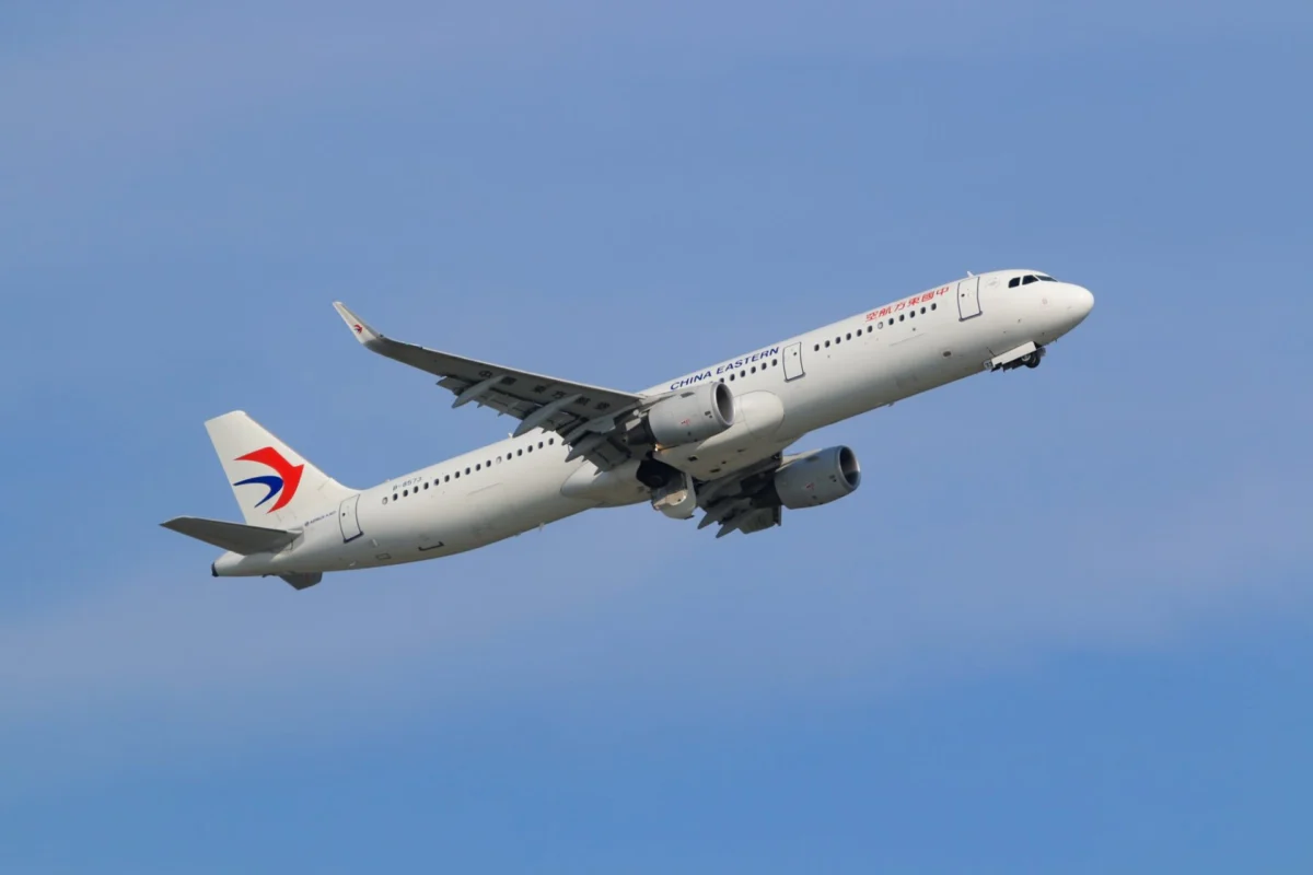 China Eastern Airlines Airbus A321 China Eastern Airlines Airbus A321