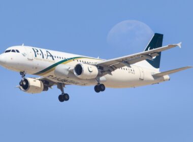 PIA Airbus A320