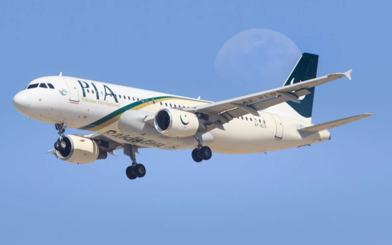 PIA Airbus A320