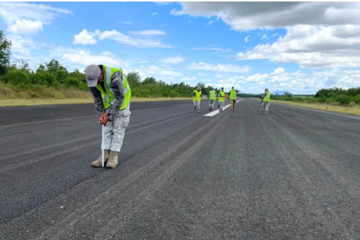 RAAF repairs remote airports in the Ph RAAF repairs remote airports in the Ph