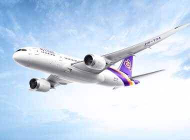 Thai Airways back on stock exchange