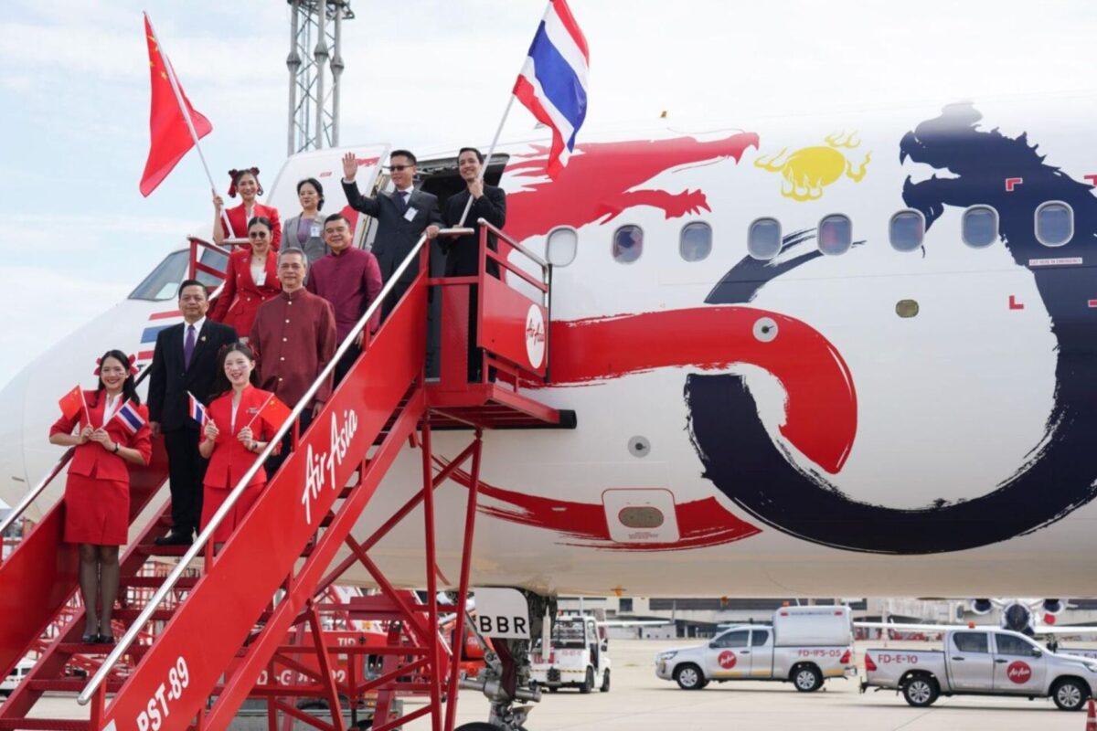 airasia china thailand livery