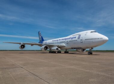 Rolls-Royce Hefty Bee B747