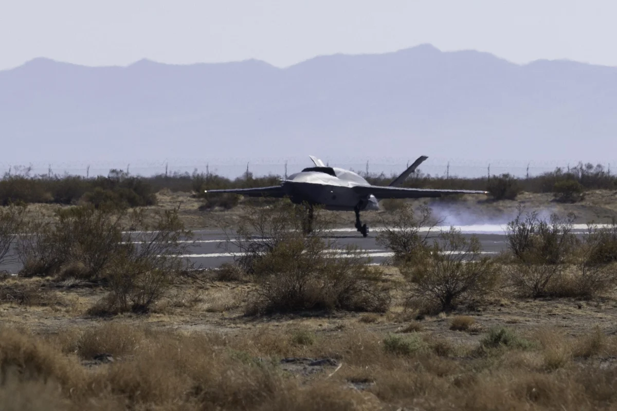 A YFQ 42A Collaborative Combat Aircraft lands after a test flight at a California test location A YFQ 42A Collaborative Combat Aircraft lands after a test flight at a California test location