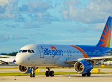 Allegiant Air Airbus A320-214