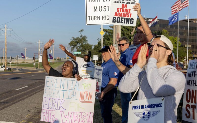 Boeing defense workers