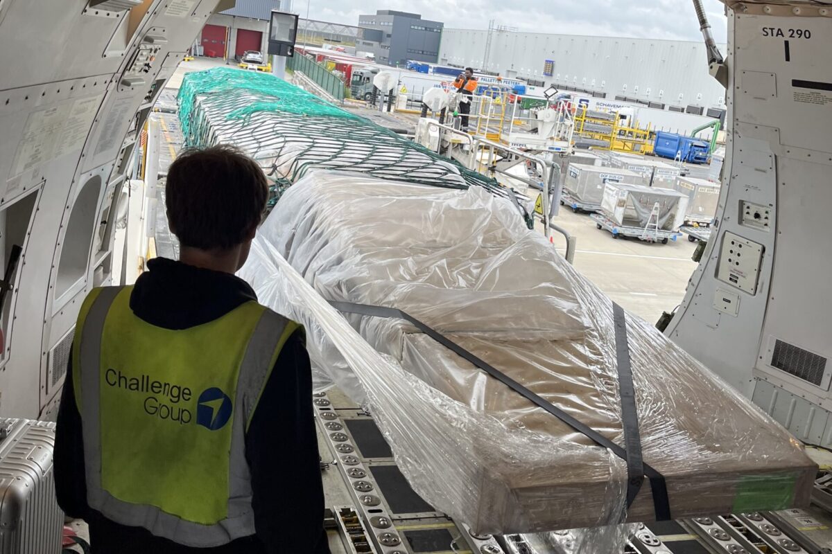 Chapman Freeborn ships oversized cargo to China