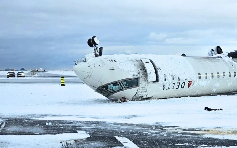 Endeavor Air Bombardier YYZ incident