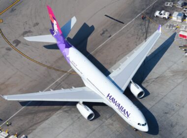 Hawaiian airlines to axe underperforming routes