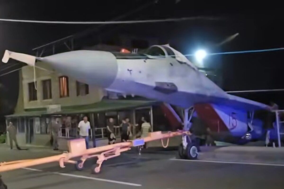 Russian MiG 29 towing incident in Armenia