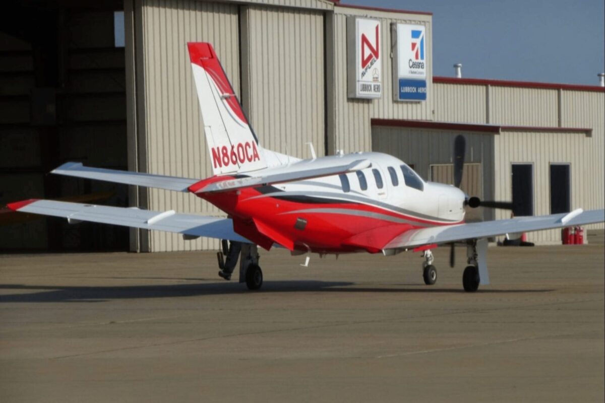 Socata TBM 700 turboprop
