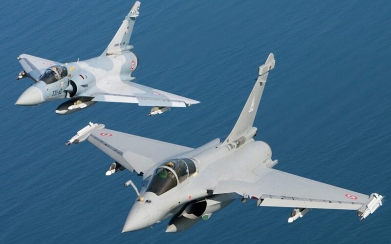 A Dassault Rafale and a Mirage 2000 flying side by side
