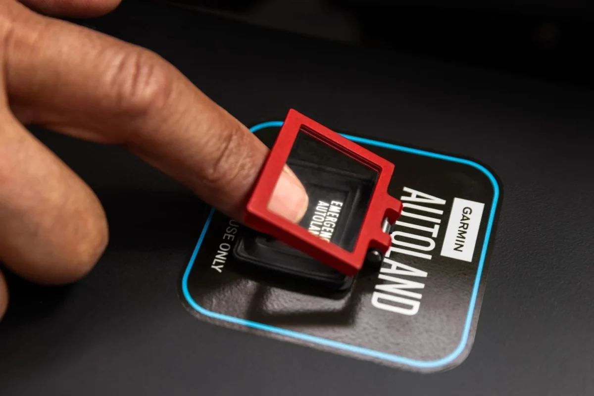 Garmin autoland switch Garmin autoland switch
