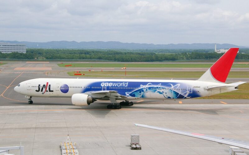 Japan Airlines Boeing 777 300 with special oneworld livery