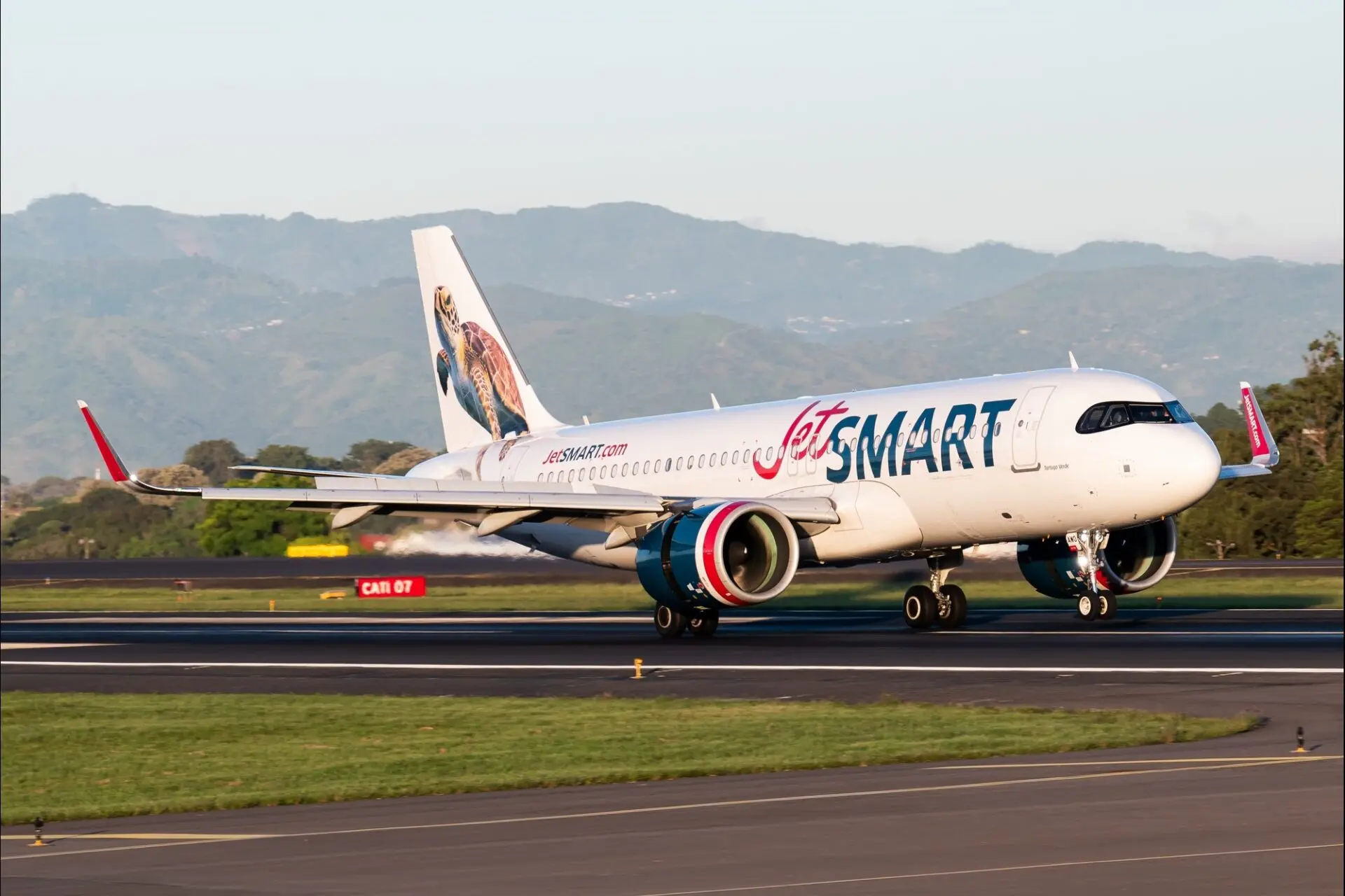 JetSmarts Airbus A320NEO