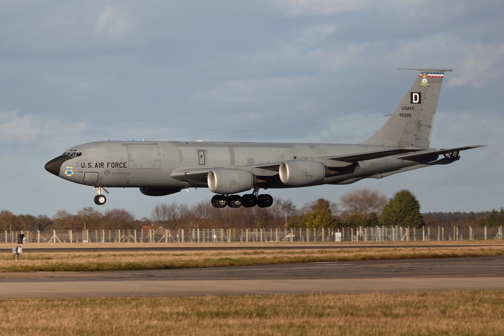 KC135
