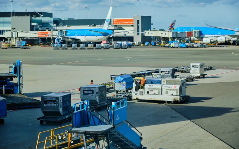 KLM ground staff to strike at Schiphol over pay deal