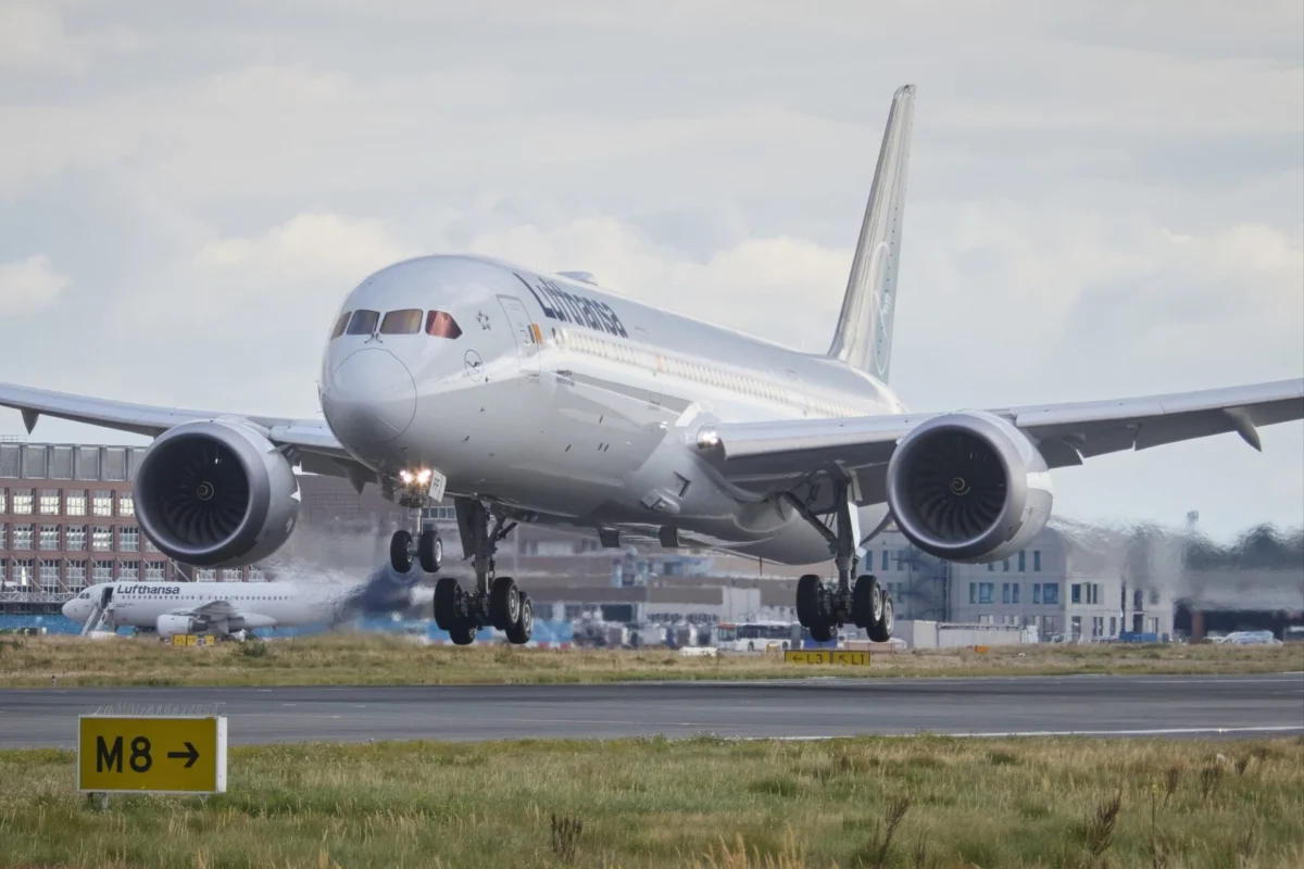 Lufthansa Allegris Boeing 787 9 Lufthansa Allegris Boeing 787 9