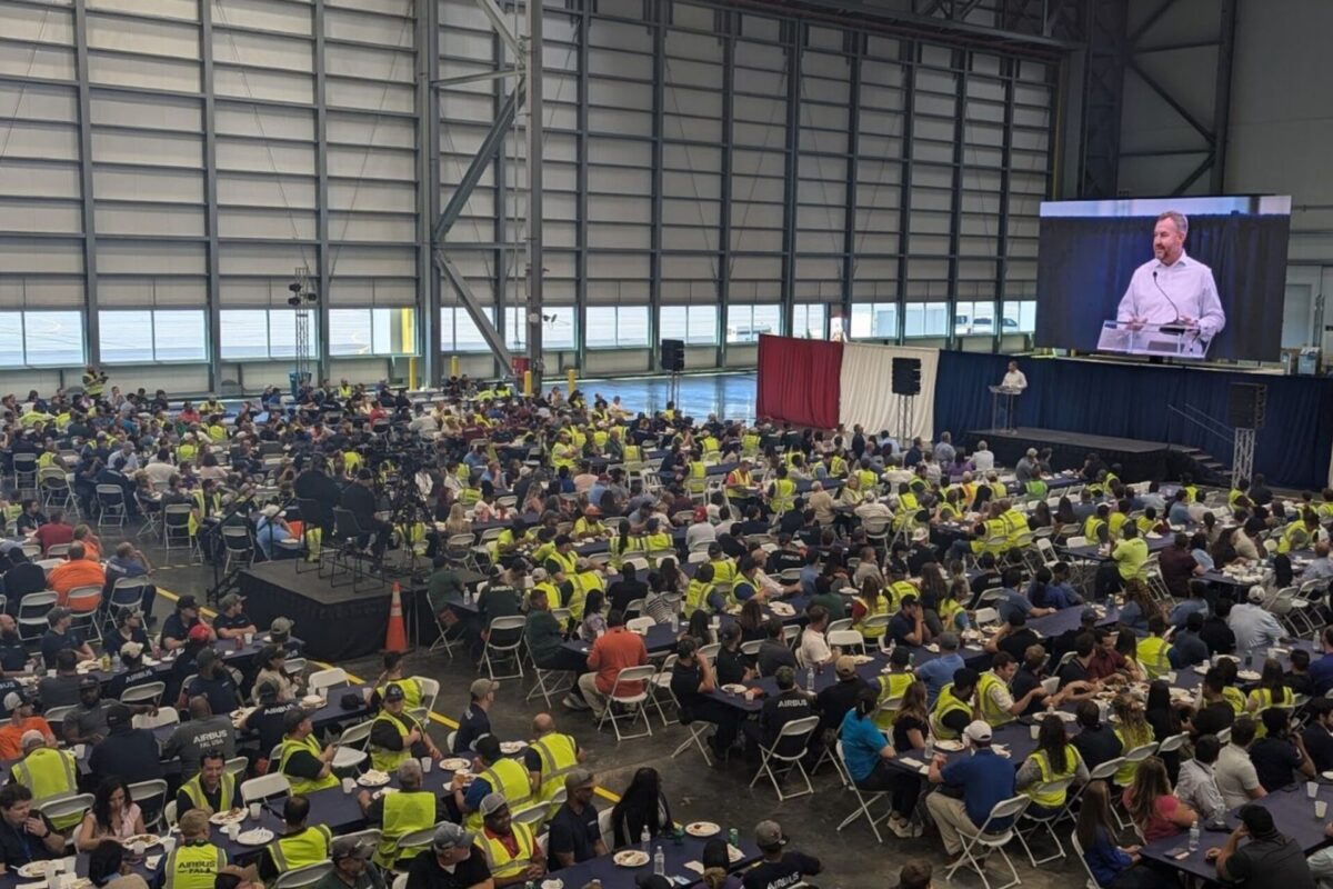 Airbus A320 final assembly line in Mobile Airbus A320 final assembly line in Mobile