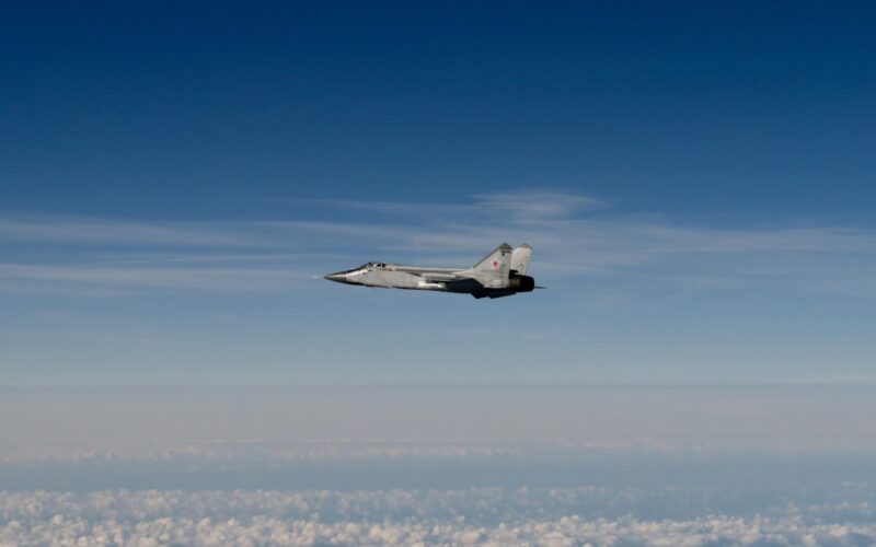 Russian MiG 31 breaching Estonian airspace