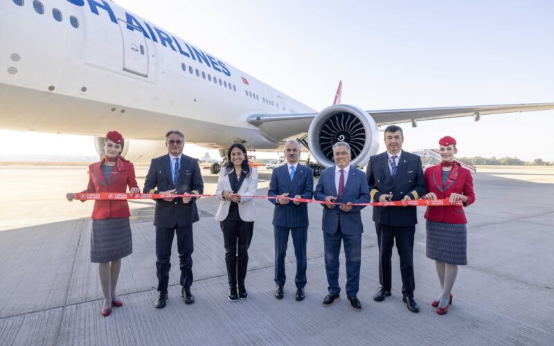 Turkish Airlines Sevilla inaugural