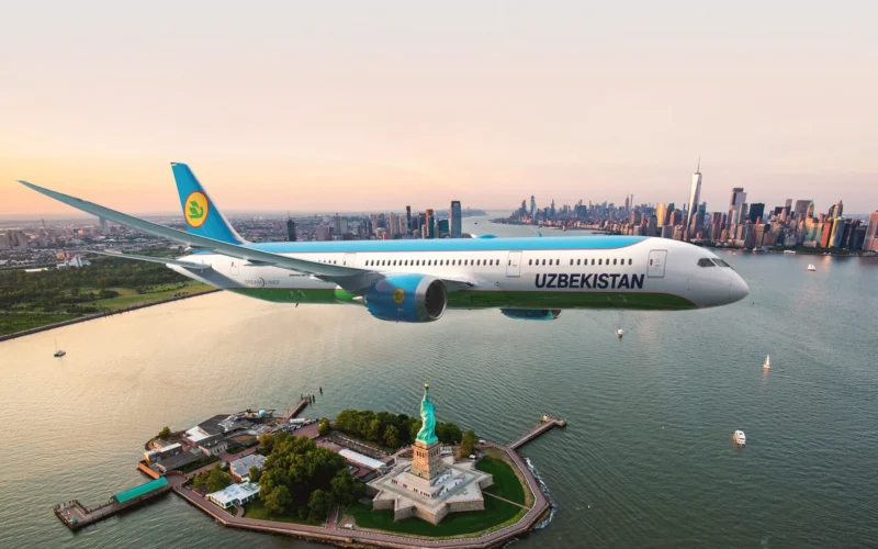 Uzbekistan Airways Boeing 787