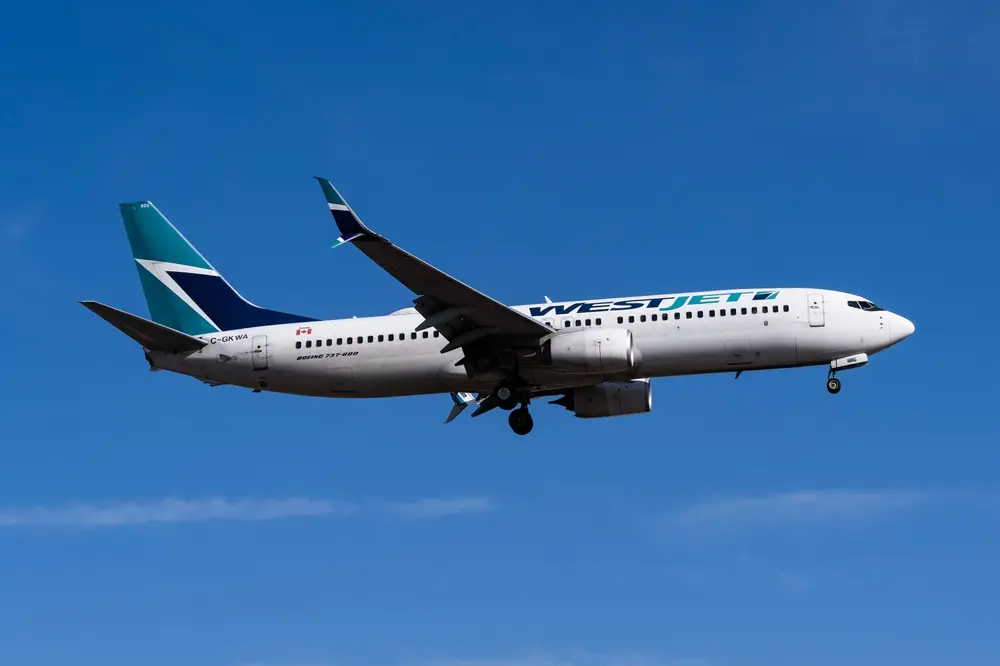 SkyHarborInternationalAirport10 12 24PhoenixAzUsaWestjetAirways WestJet