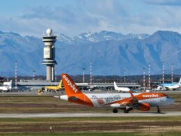 easyJet Airbus A320 Milan Malpensa
