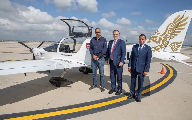 halcon 21 mexico light aircraft