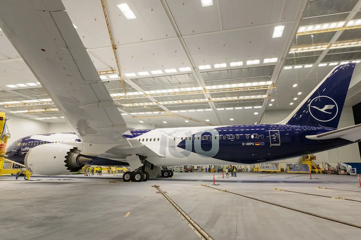 lufthansa 100 livery