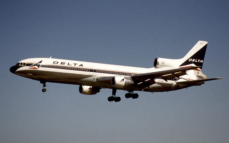 11df Delta Air Lines Lockheed L 1011 TriStar 1 N1732DFLL30011998 5016025629 11df_-_Delta_Air_Lines_Lockheed_L-1011_TriStar_1;_N1732D@FLL;30.01.1998_(5016025629)