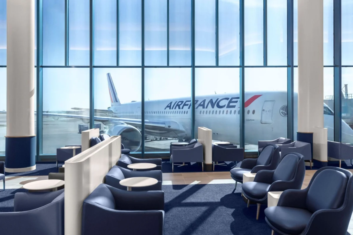 Air France ORD lounge Air France ORD lounge