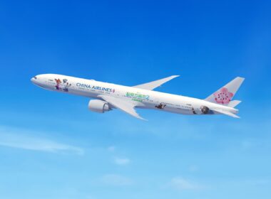 China Airlines Boeing 777 with ‘Zootopia 2’ livery