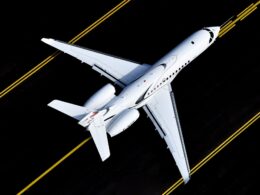 Dassault Falcon 6X London City Airport