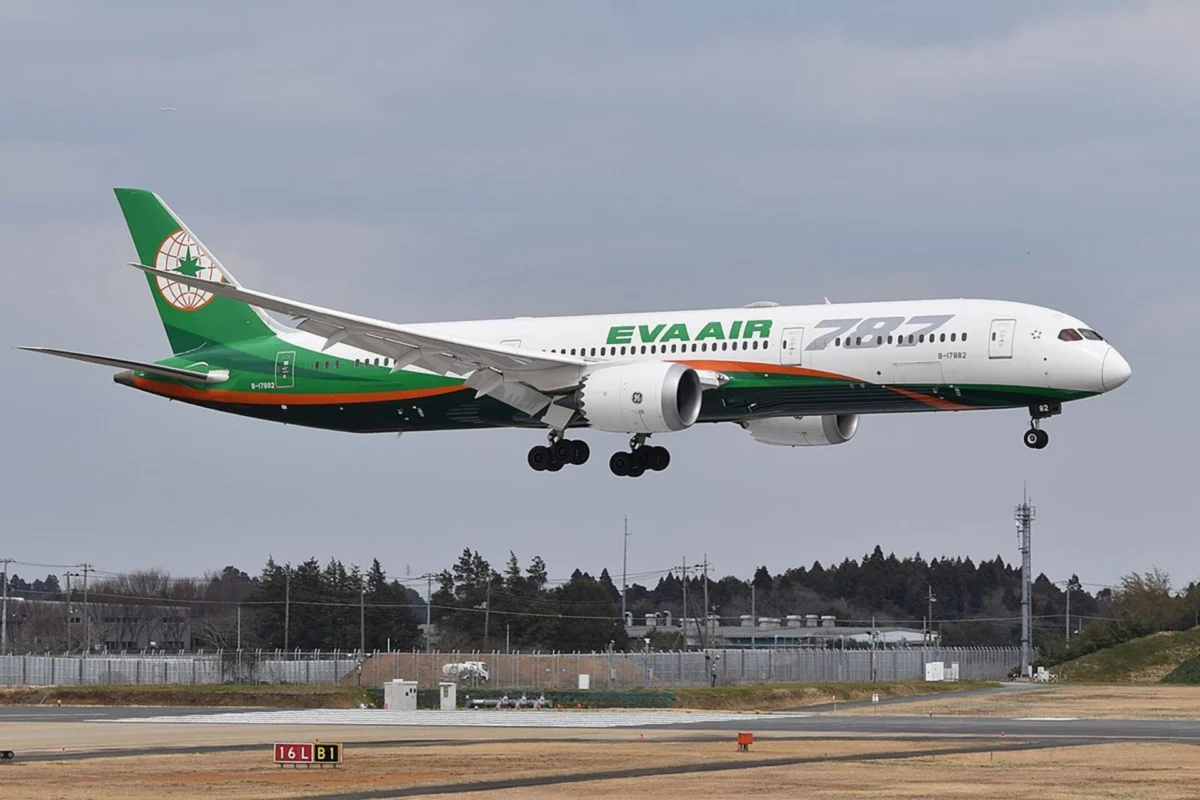 EVA Air Boeing 787 9 DreamlinerEVA Air Boeing 787 9 Dreamliner EVA Air Boeing 787 9 Dreamliner
