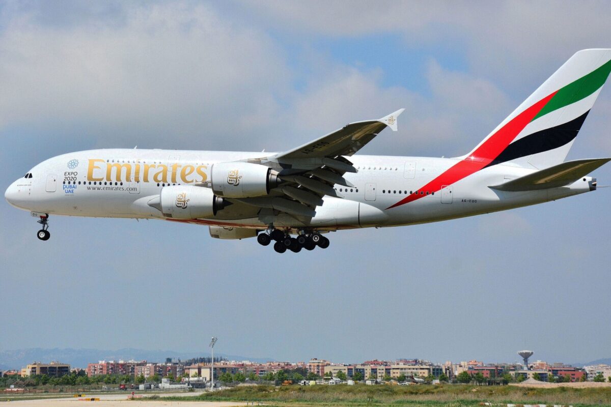 Emirates A6-EOO Airbus A380