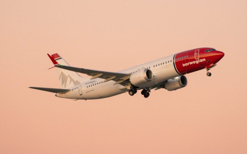 Dimos Bstakis Norwegian Aviation Norwegian 737