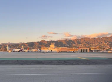Hollywood Burbank Airport (BUR)