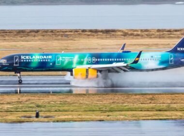 Icelandair's Boeing 757-256 in Hekla Aurora livery