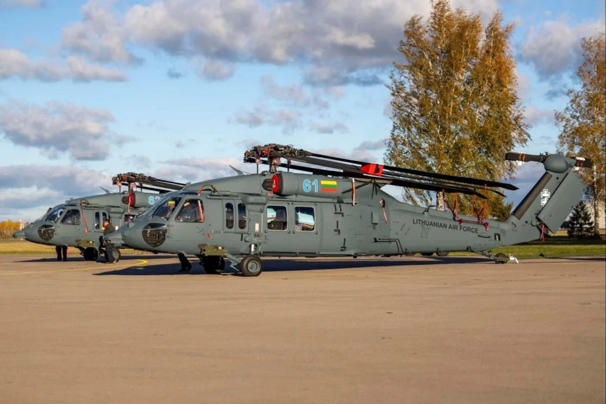 Sikorsky UH 60M Black Hawk helicopters