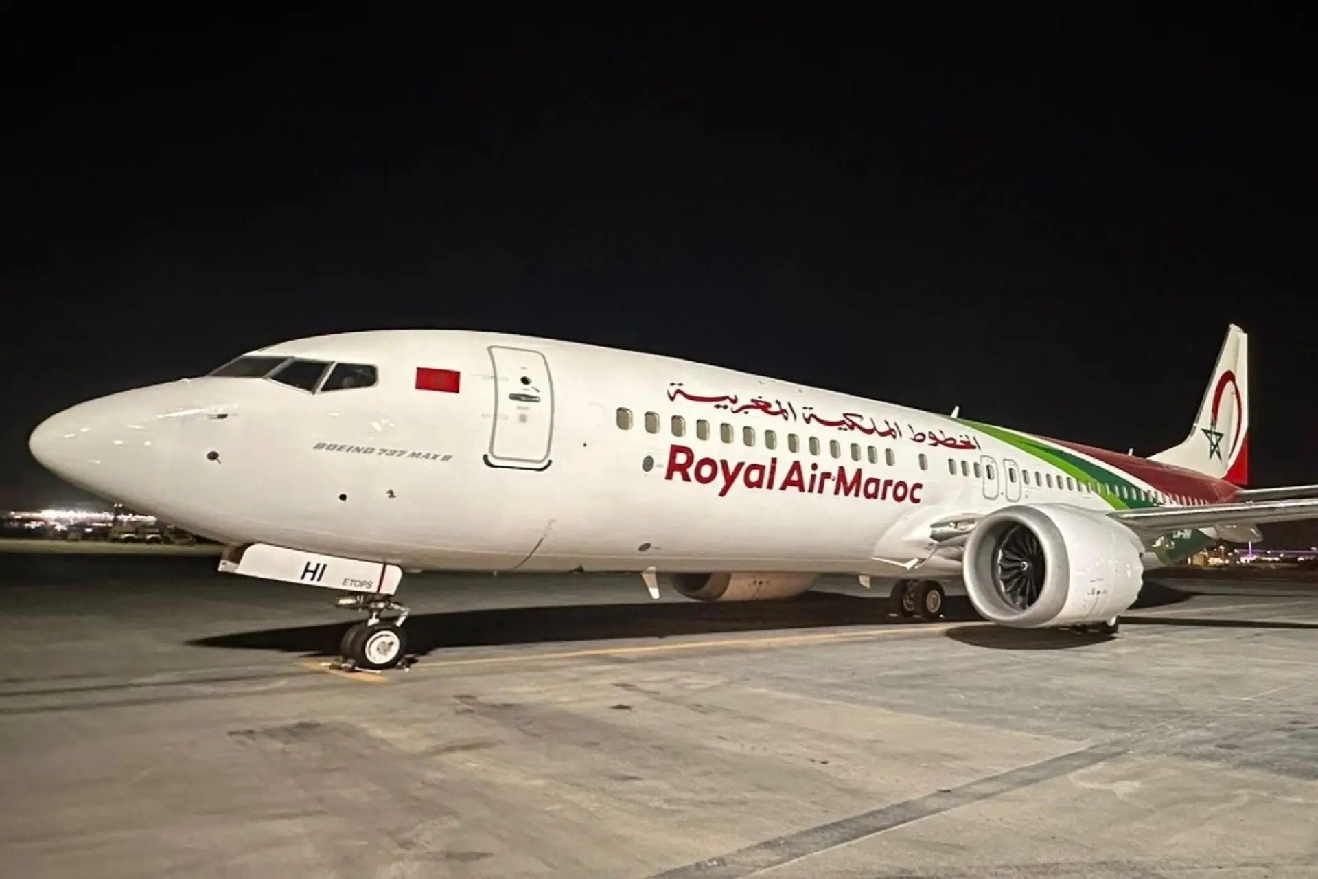Royal Air Maroc Boeing 737 8 Avolon