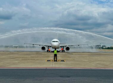Thai-Smartlynx-Water-Cannon-Salute