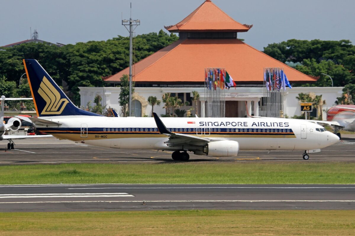 Singapore Airlines 737 Singapore Airlines 737