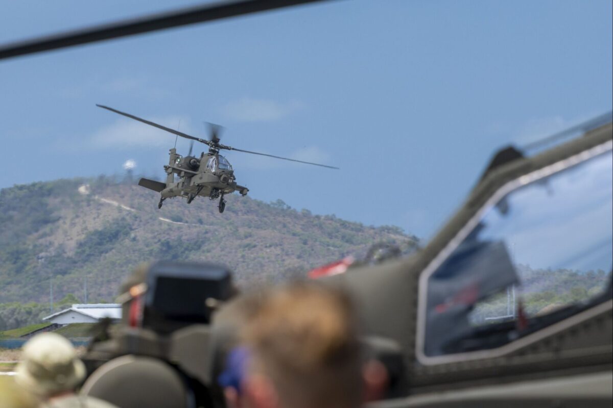 Australias AH 64E Apache attack helicopter Australias AH 64E Apache attack helicopter