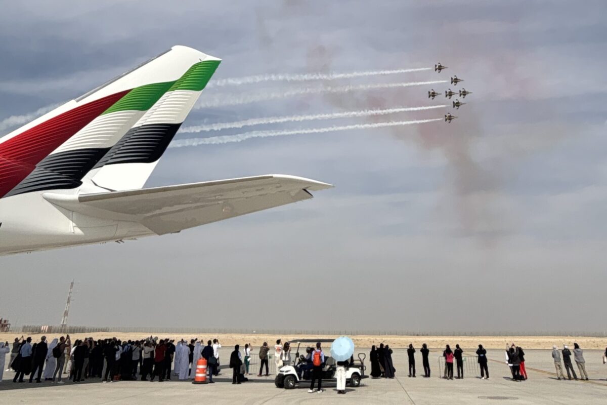 Flight display at Dubai Airshow 2025
