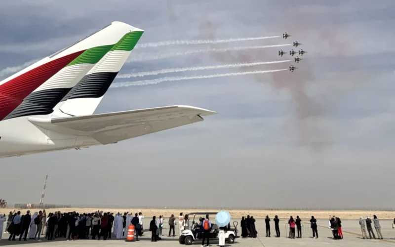 Flight display at Dubai Airshow 2025