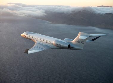 G800 business jet